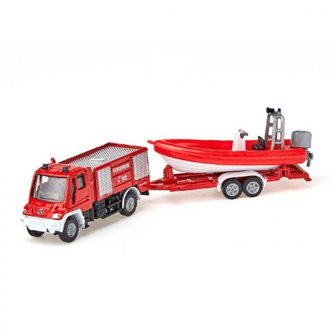 سيكو داي - سيارة إطفاء Unimog مع قارب